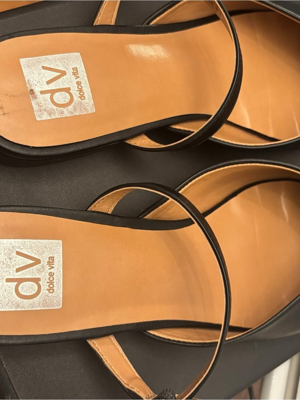 DV by Dolce Vita Black Strap Sandals with Tan Insole